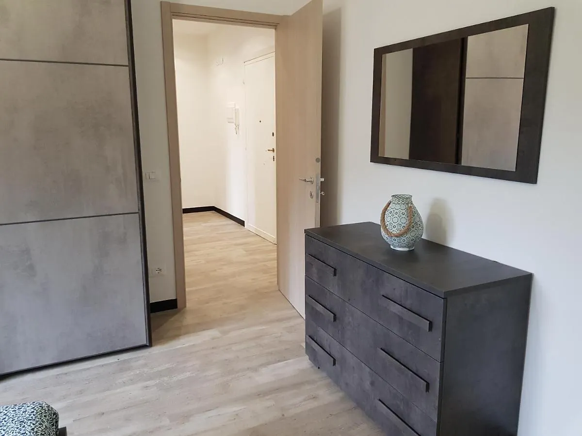 Quiete Ad Un Passo Dal Mare Apartment Albisola Superiore Italy
